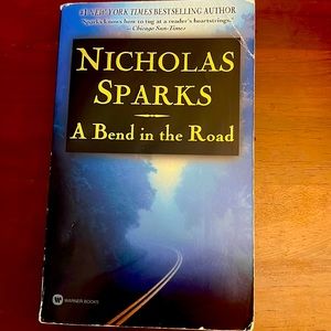 Nicholas Sparks-A Bend in the Road